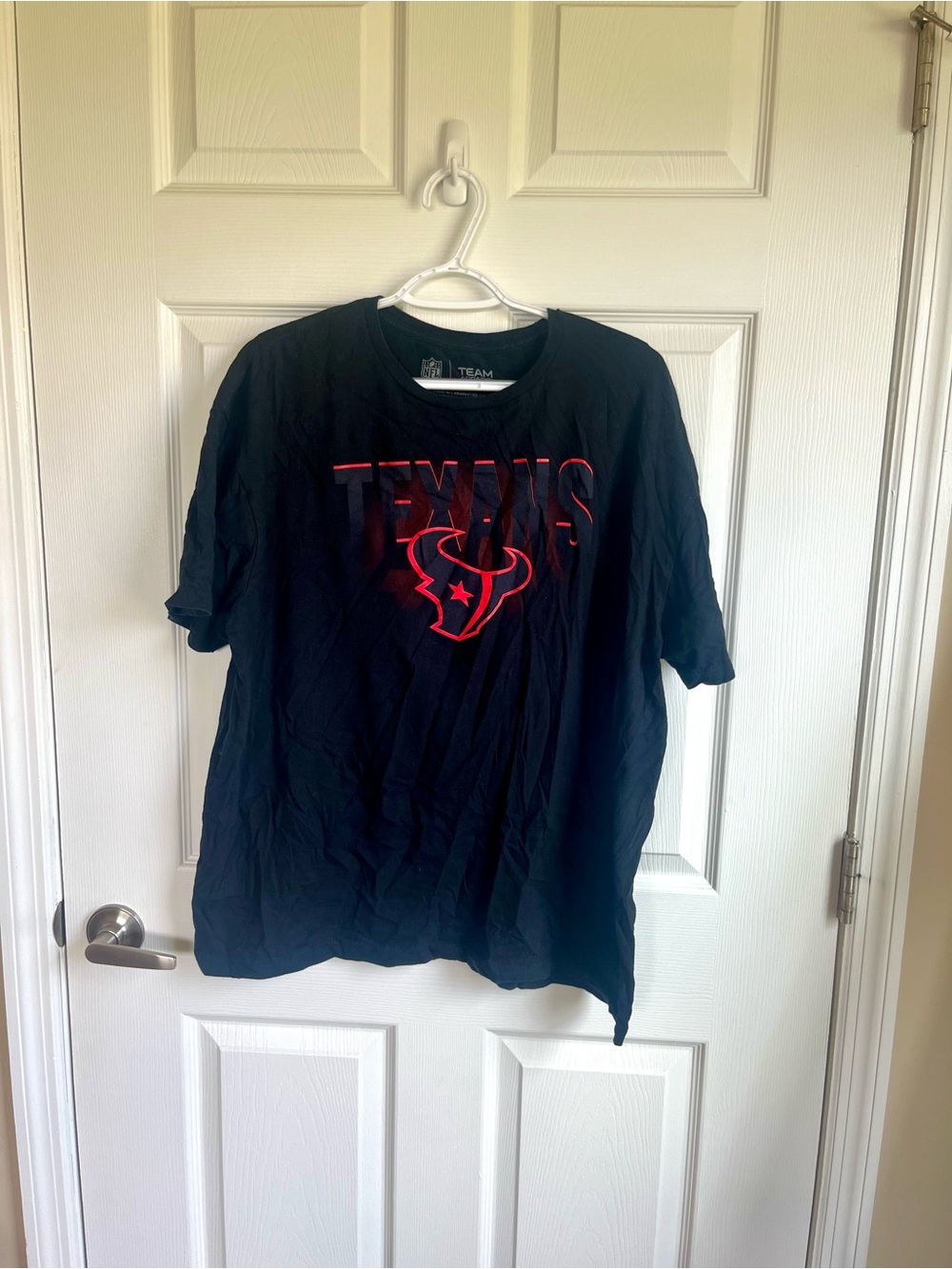 Team Apparel Black Houston Texans Graphic Tee with Red Logo